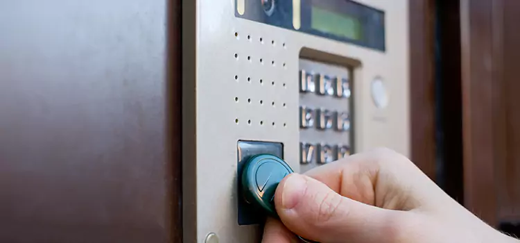 Enhanced Security Features Oak Park