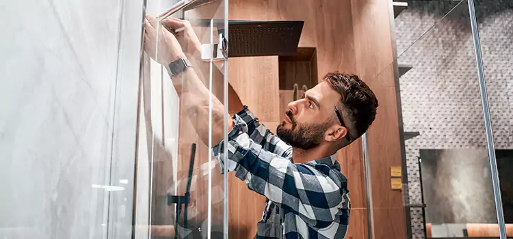 Replace Shower Doors with Frameless Oak Park