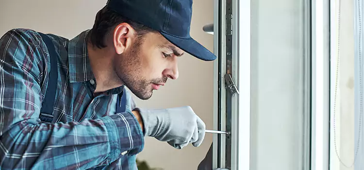 Emergency Response for Latch Issues Oak Park